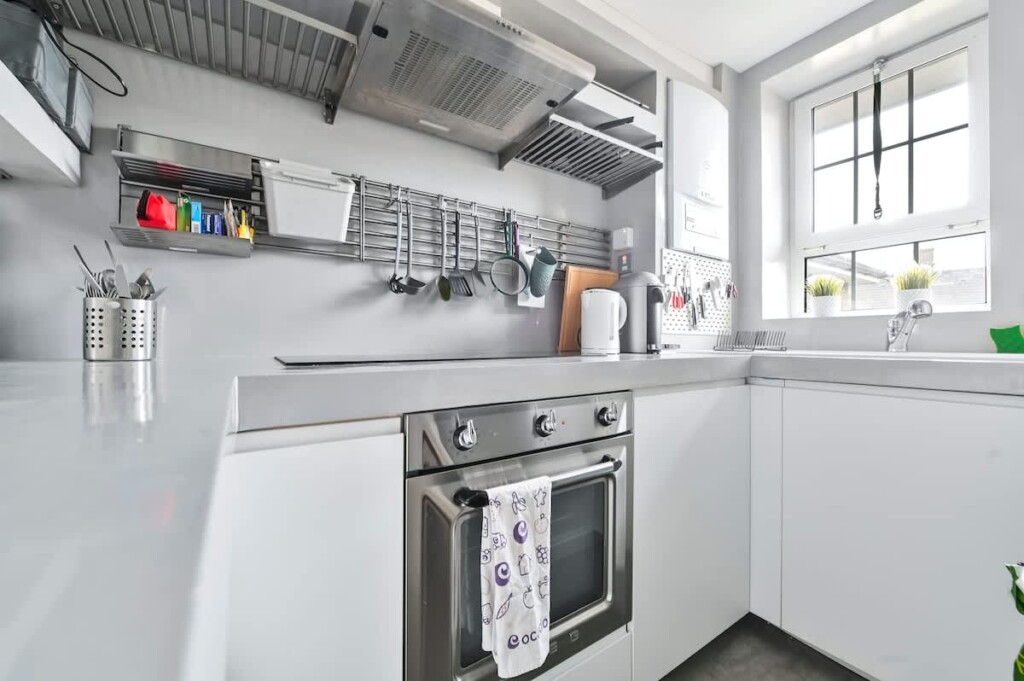 021f3e2c 3c9c 46 2d8oo