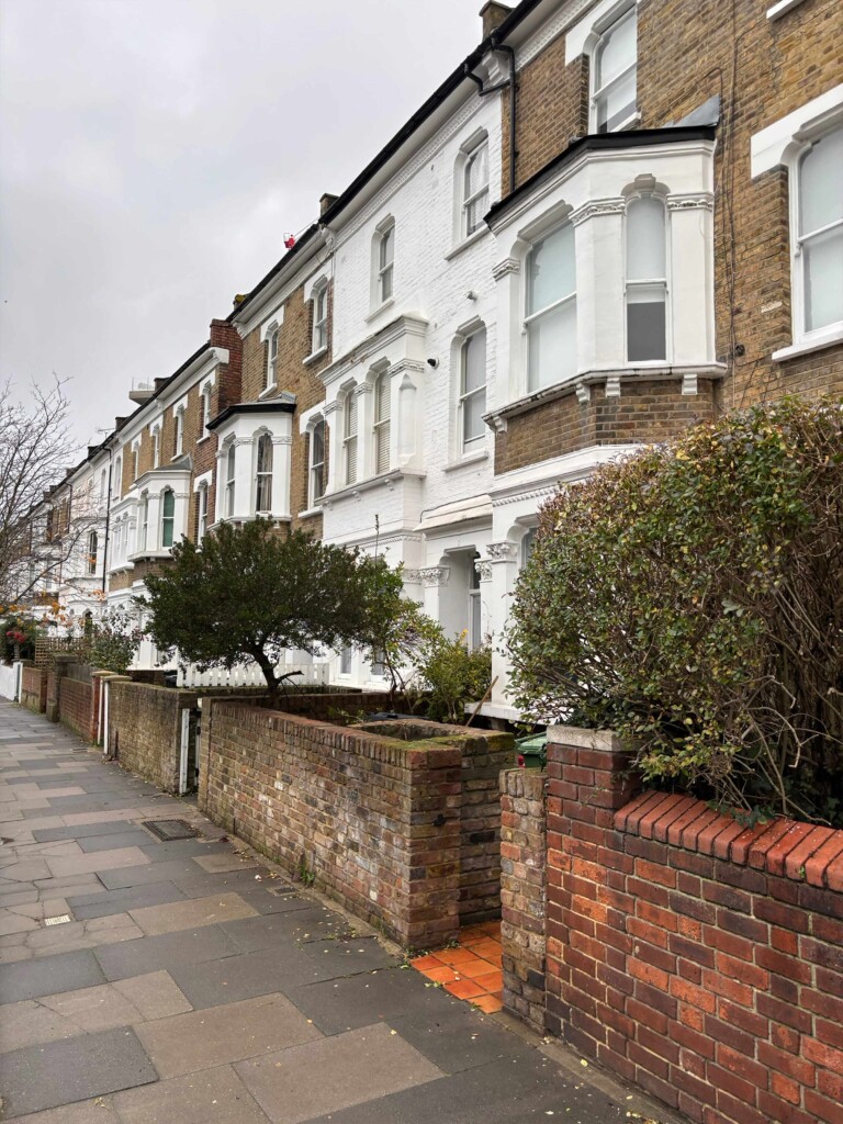 n1g0hjikjg2ugi4uhtvi