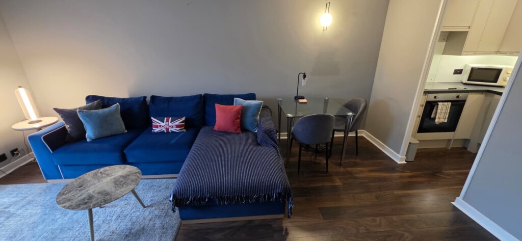 e2zvqskoovah6fc23vv7