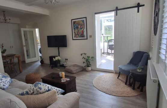 tkuqhnxr9ysllhomsljt