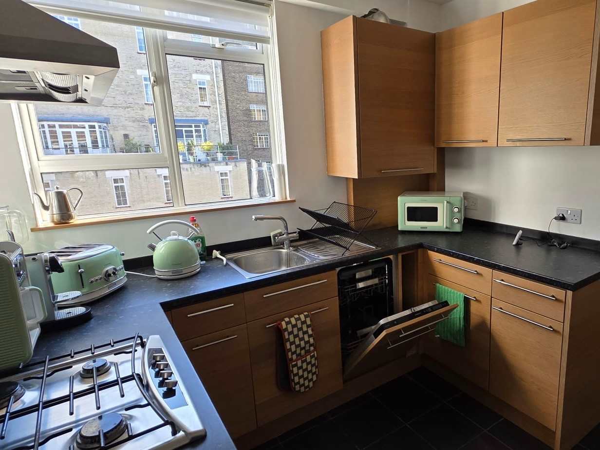 lxhvjd1by9ujynfxmnop