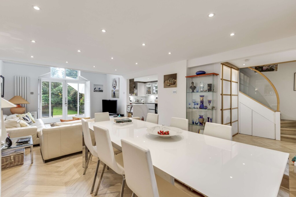 o5qwup3x32a0yuzyywry