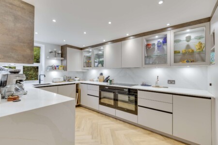 rvdxaiqyqsabyq3bx3y8