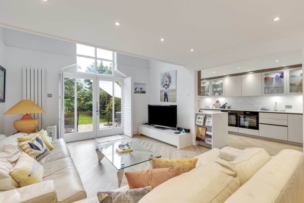 zd42wuq9ldm93auucb8j